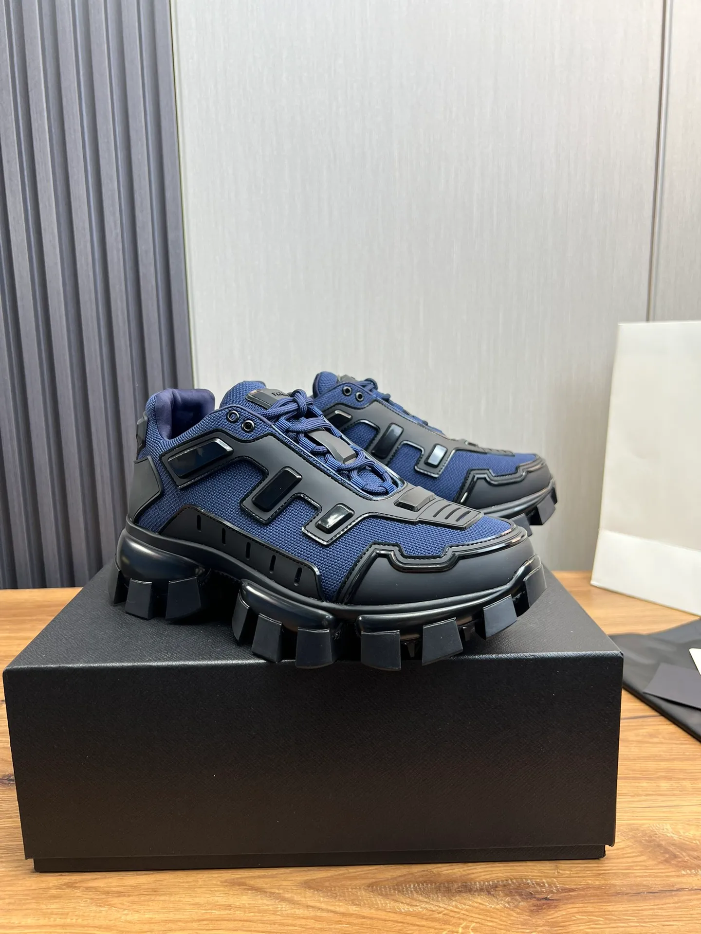 Men's shoes 💰620💰 [PRADA] Hot-selling thick-soled shoes 🔥 Available all year round ✔️Official website synchronization Original fly-knit film fabric + cowhide lining, 1⃣️:1⃣️reproduction, original sole, 38-45 (45 made to order, non-refundable)